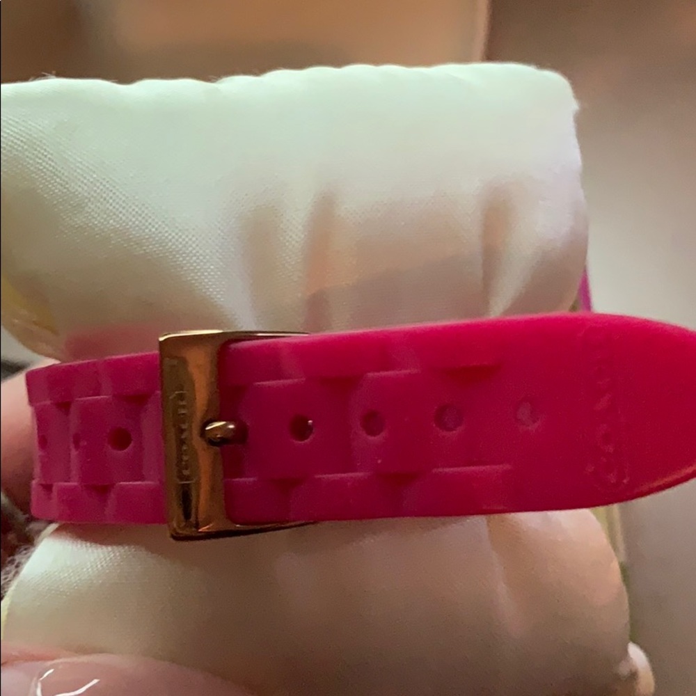 Coach Watch - Picture 2 of 4